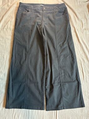 Wild Fable Womens Extra Large Black
Wide Leg Utility Pants